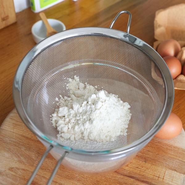 Nicola Spring 20cm Stainless Steel Sieve