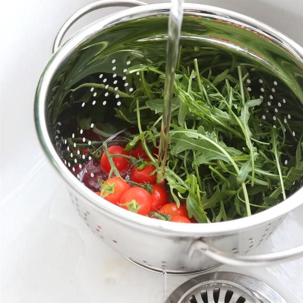 Nicola Spring 21.5cm Stainless Steel Colander