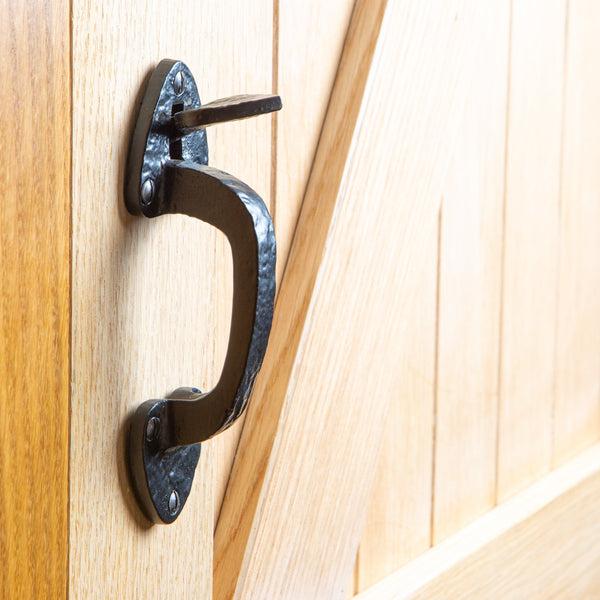 Nicola Spring 240mm Black Arrowhead Suffolk Latch