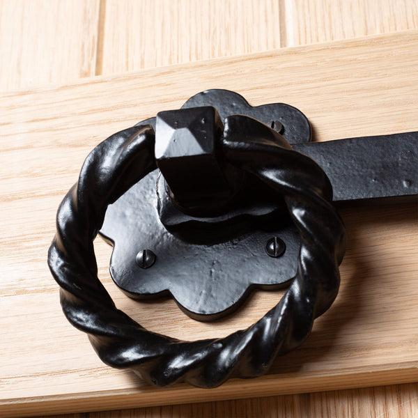 Nicola Spring 285mm Black Rose Ring Gate Latch