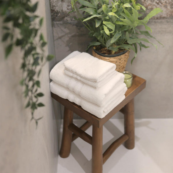 Nicola Spring 30cm X 30cm Cotton Wash Cloth