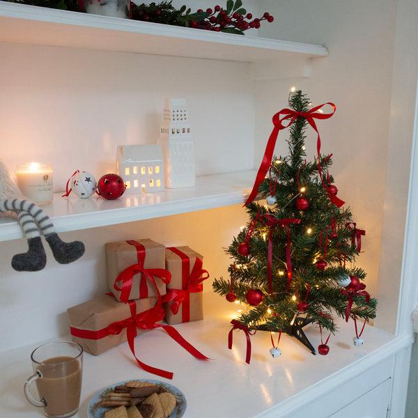 Nicola Spring Artificial Christmas Tree - 2ft