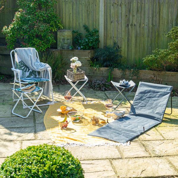 Nicola Spring Classic Folding Stool