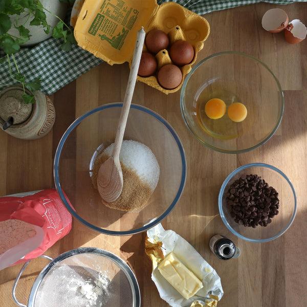 Nicola Spring Glass Mixing Bowl Set - 3 Sizes