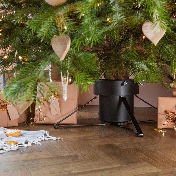 Nicola Spring Premium Christmas Tree Stand - Large