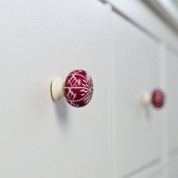 Nicola Spring Resin Cabinet Knob