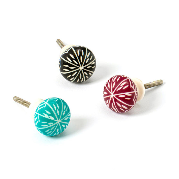 nicola spring Resin Cabinet Knobs - 3 Colours