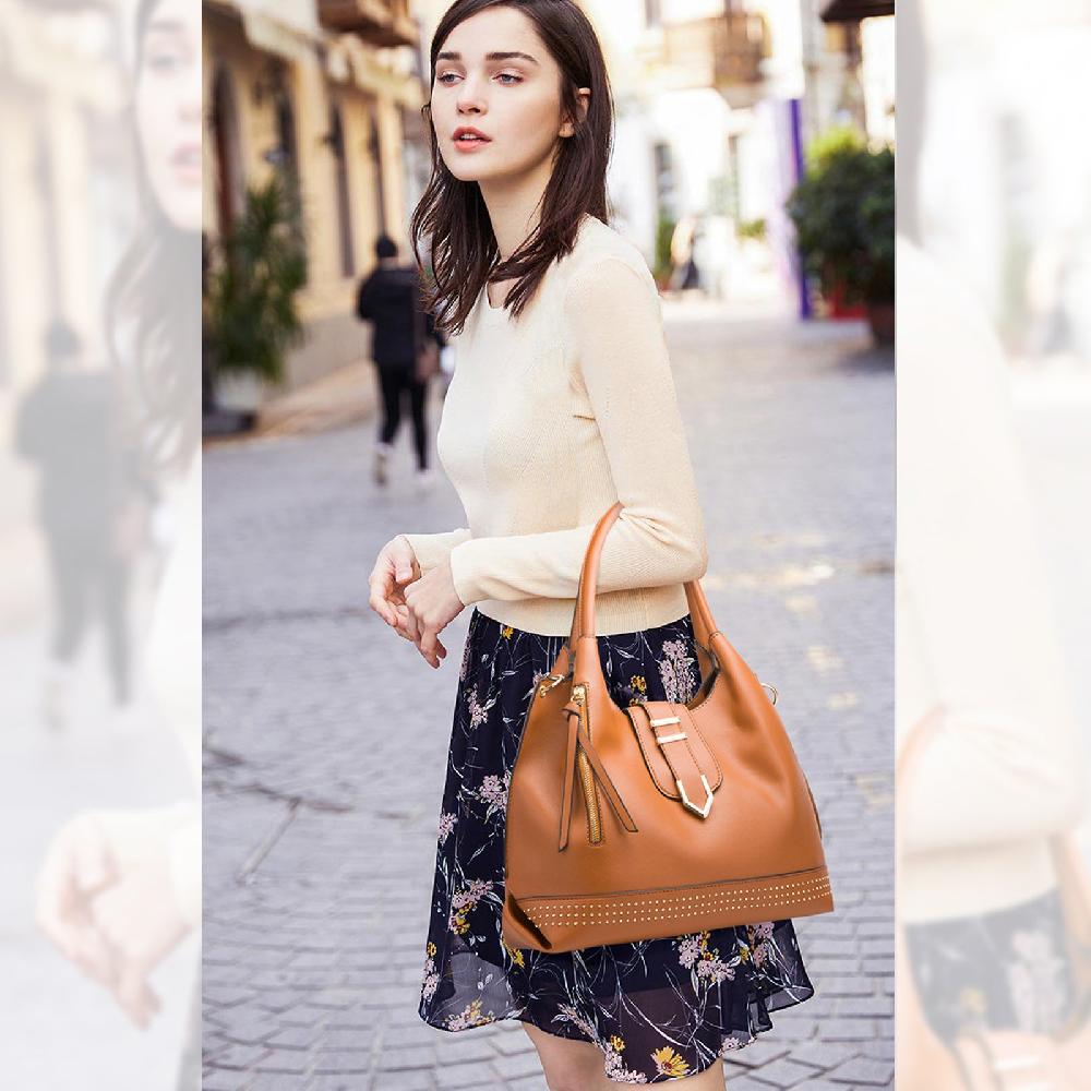 Nicole & Doris 3 Pcs Rivets & Tassel Decor Handbag With Purses