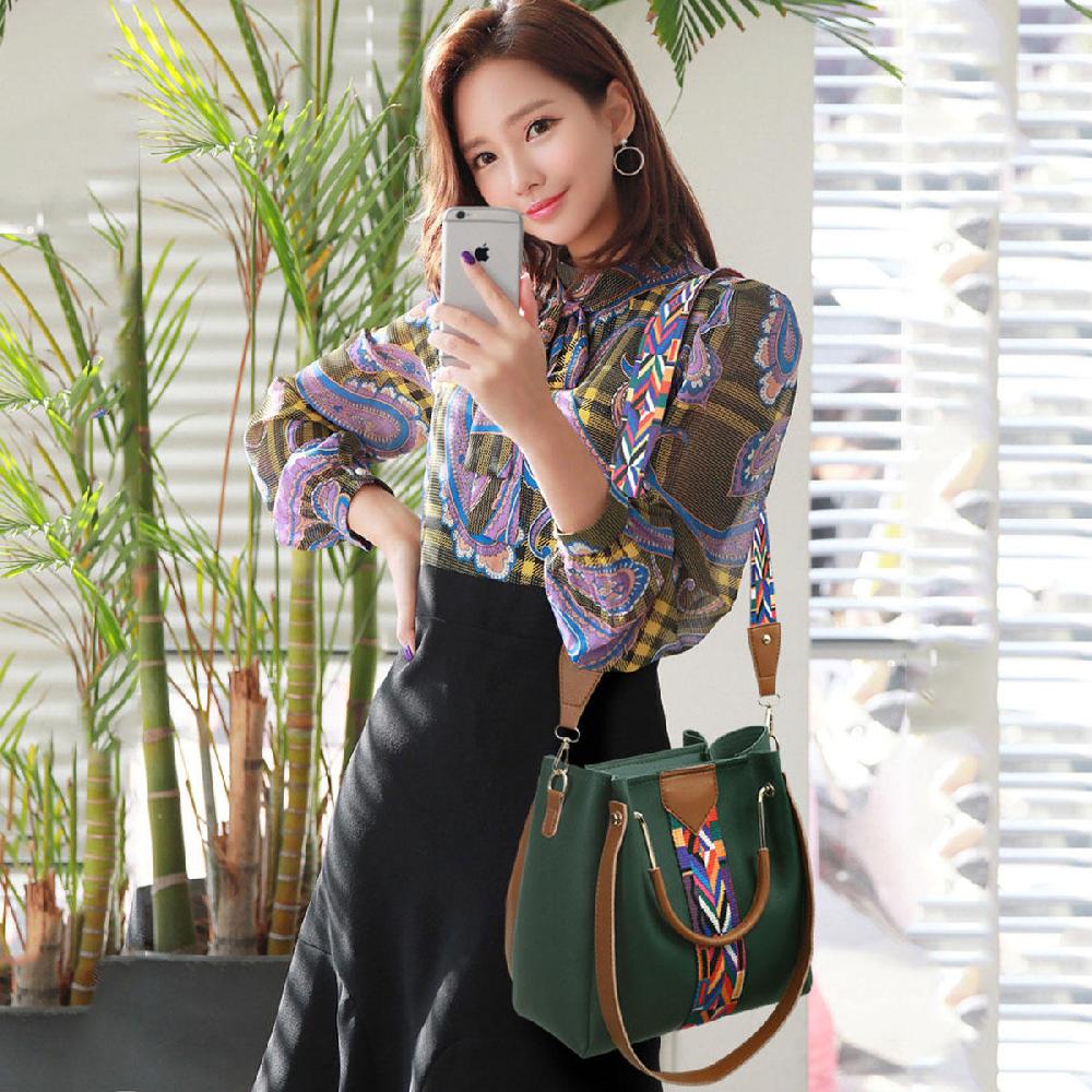 Nicole & Doris 4 Pcs Ladies Colourful Striped Handbag Sets