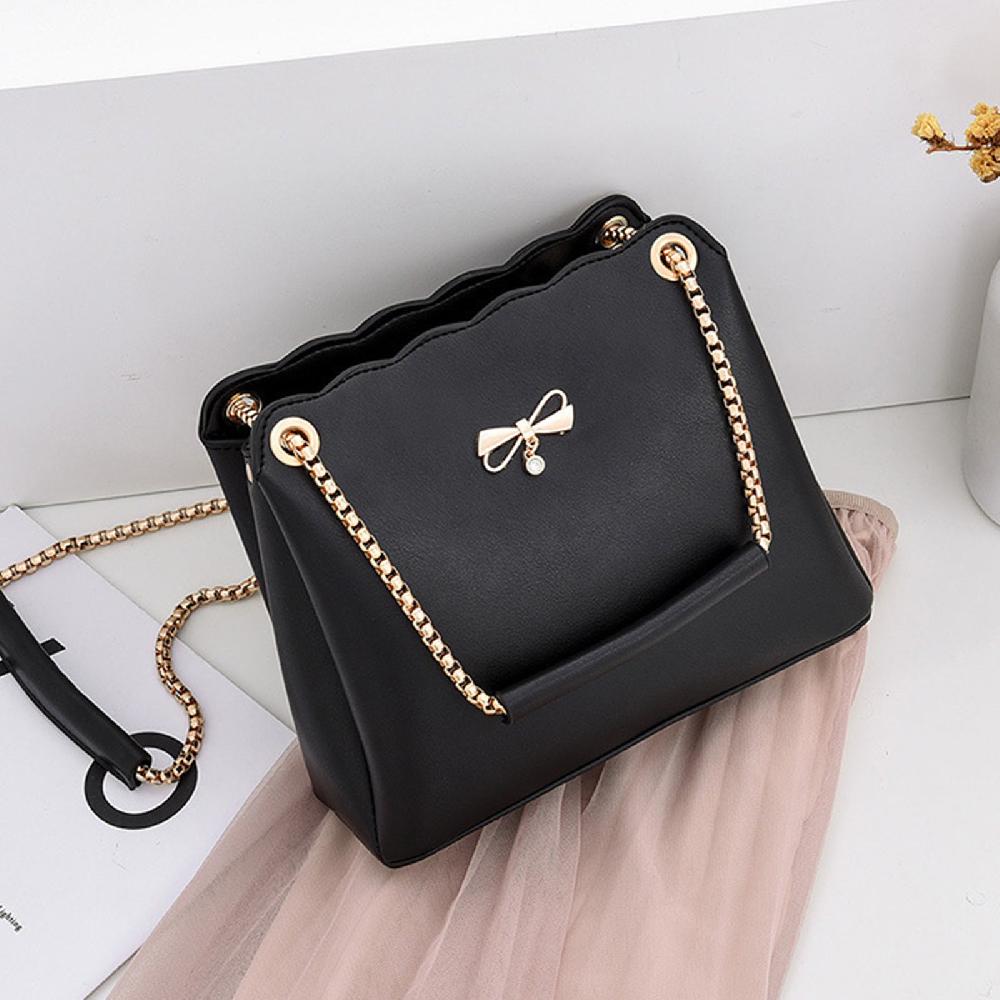 Nicole & Doris Ladies Small Plain Metal Chain Handbag