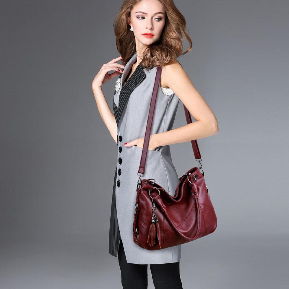 Nicole & Doris Ladies Structured Single Colour Handbag