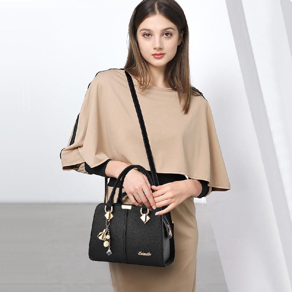 Nicole & Doris Bag Charm Decor Ladies Messenger Bag