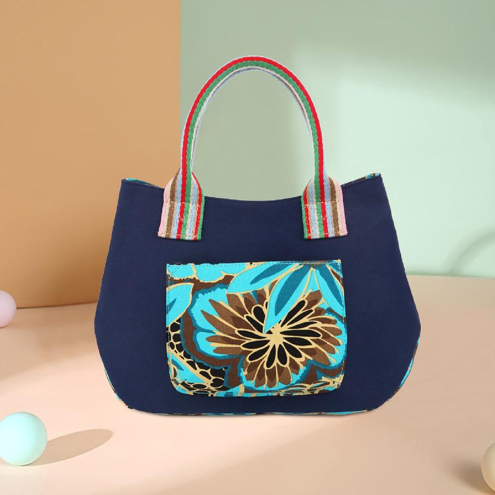 Nicole & Doris Canvas Print Medium Beach Bag