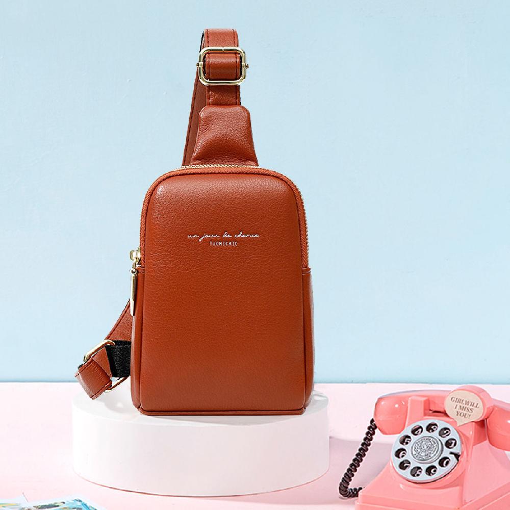 Nicole & Doris Classic Letter Graphic Messenger Bag