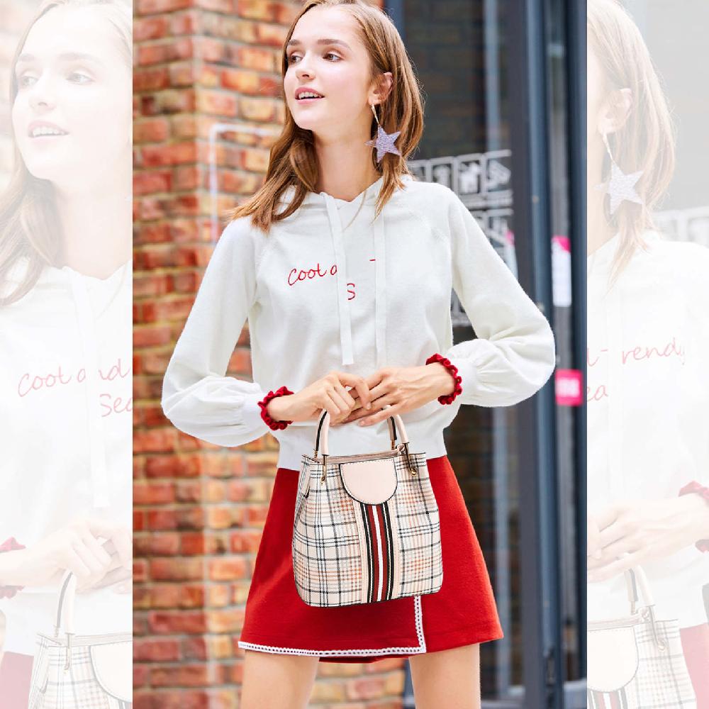 Nicole & Doris Classic Pattern Messenger Bag