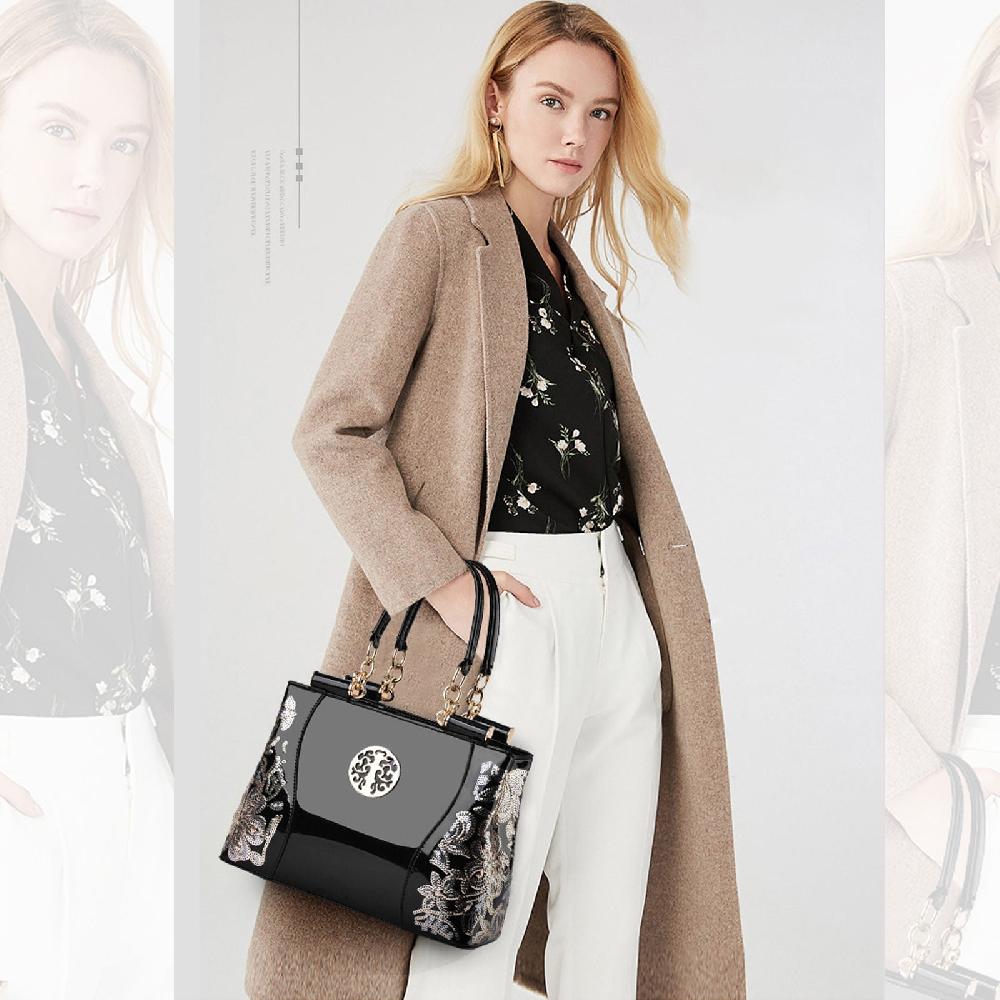 Nicole & Doris Glossy Elegant Decorated Handbag