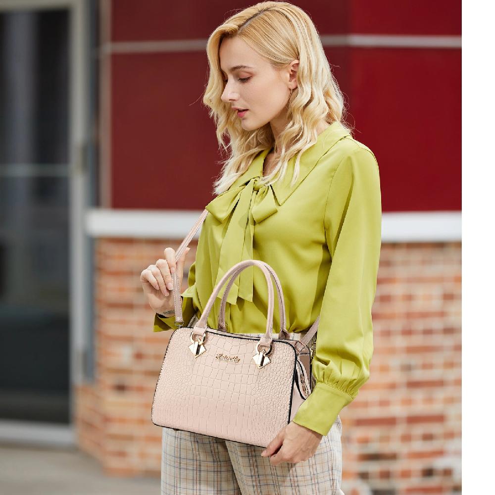 Nicole & Doris Ladies Medium Handbags