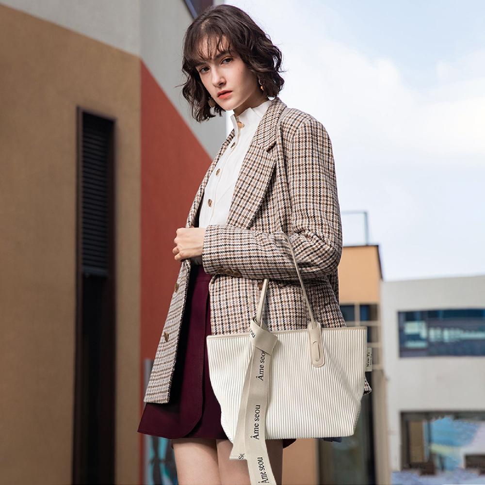 Nicole & Doris Large Shoulder Bag