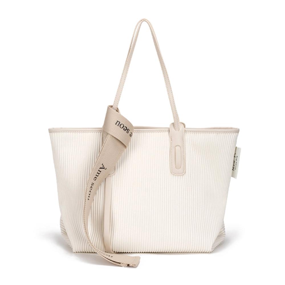nicole & doris Large Shoulder Bag