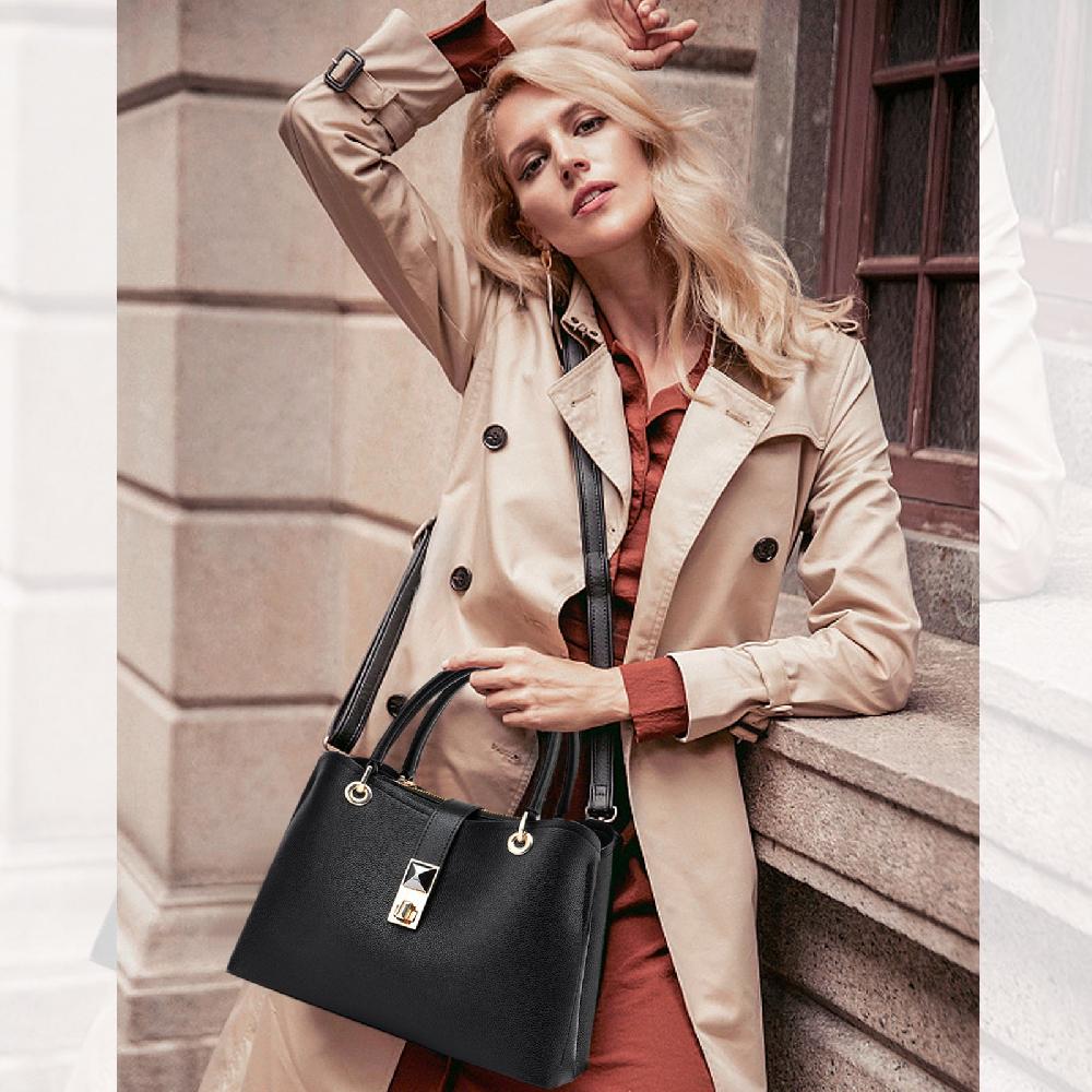 Nicole & Doris Plain Metal Lock Handbag