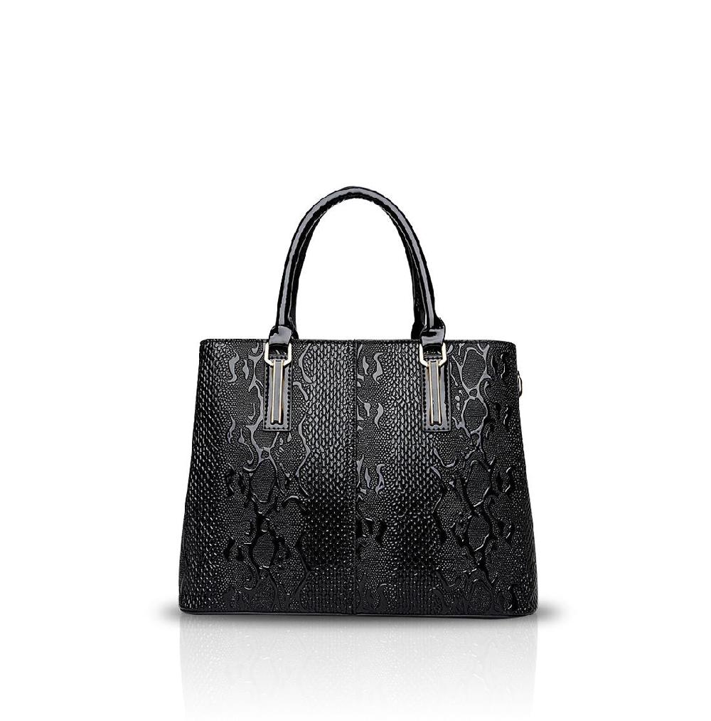 nicole & doris Single Colour Patterned Handbag