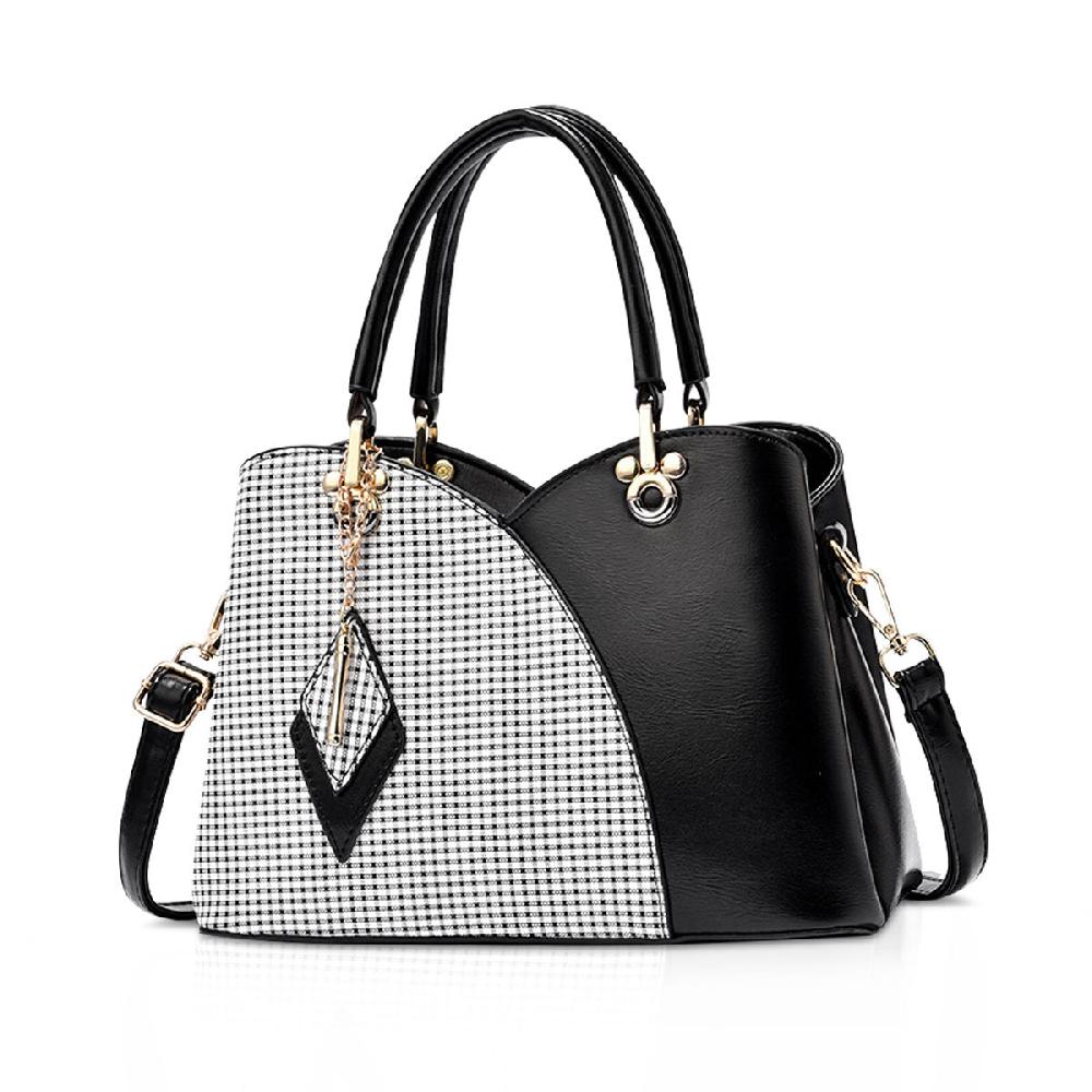 nicole & doris Two-Colour Bag Charm Decor Handbag