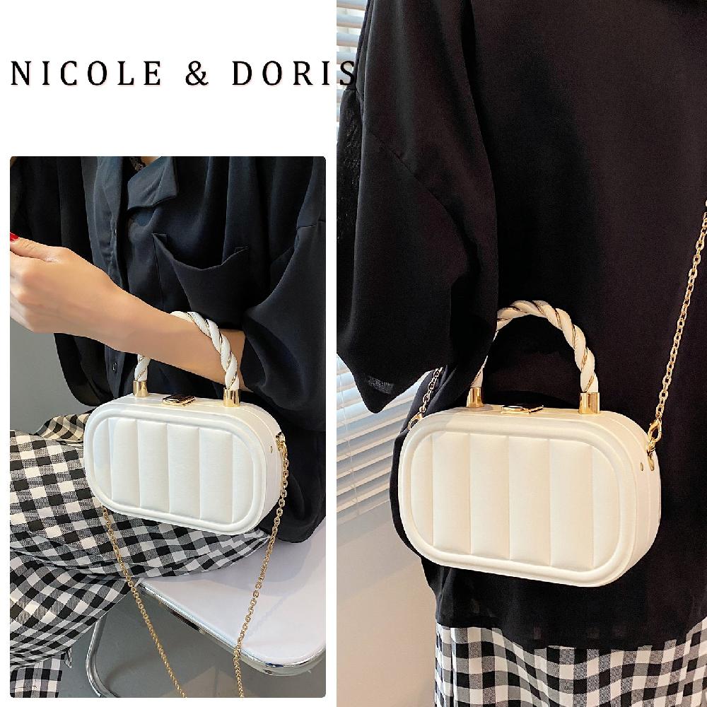 Nicole & Doris Women Small Plain Shoulder Bag