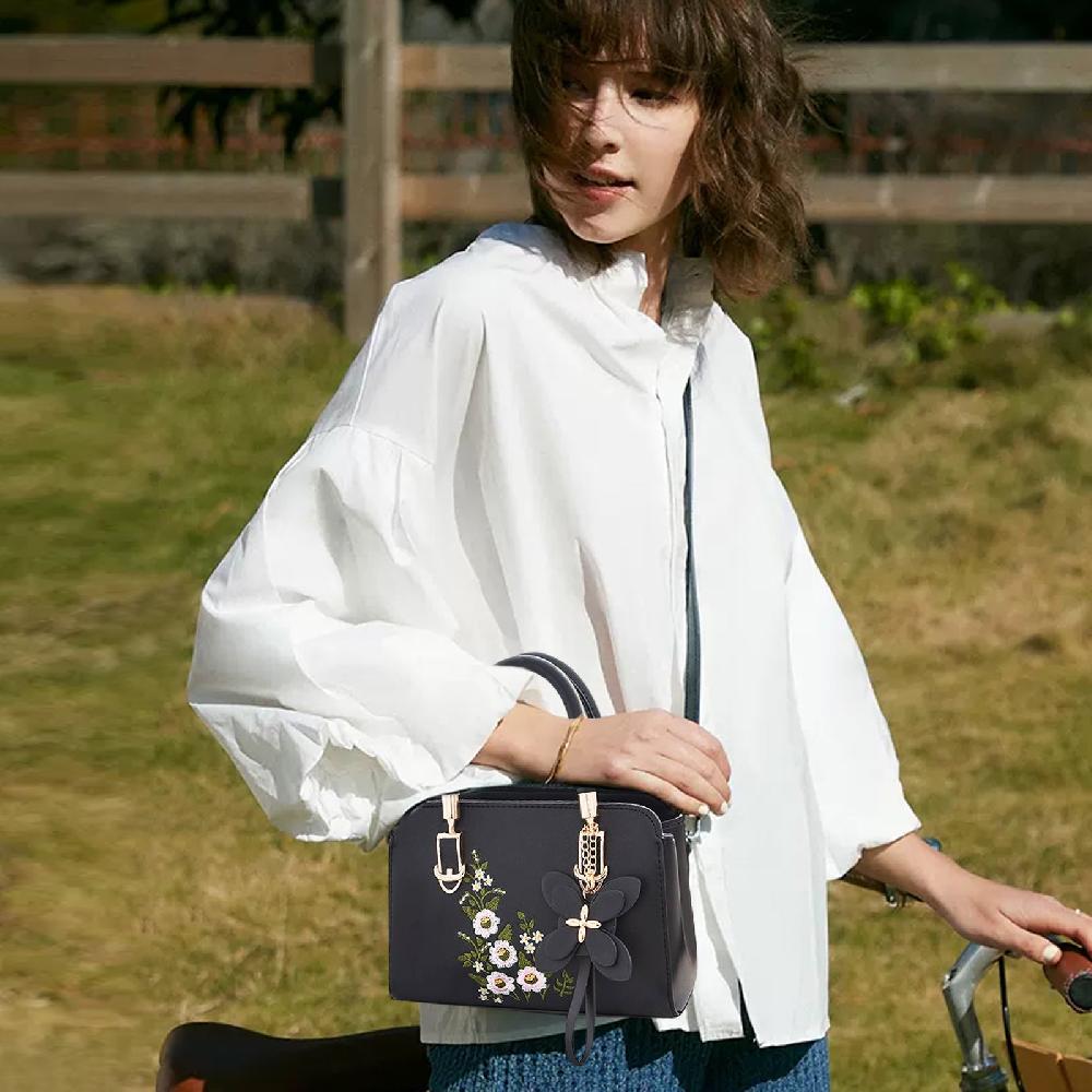 Nicole & Doris Small Handbags With Embroidery Flowers