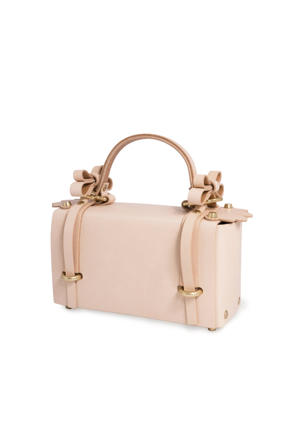 Niels Peeraer MADE TO ORDER/ Winged Box