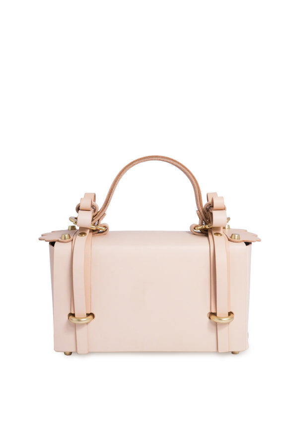 Niels Peeraer MADE TO ORDER/ Winged Box