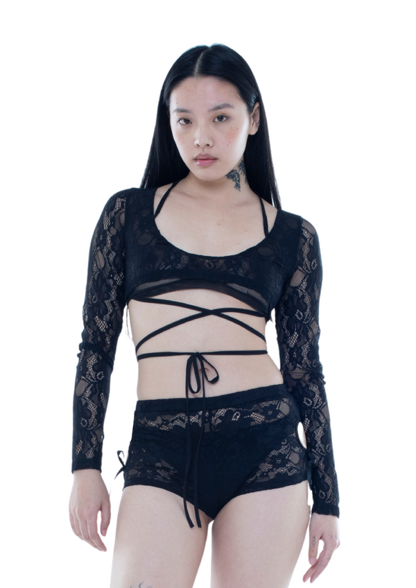 Niihai LACE CROP TOP IN BLACK