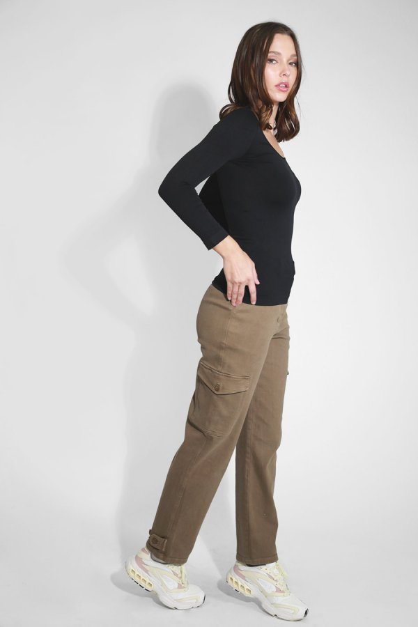 Nikibiki 3/4 Sleeve Scoop Neck Top