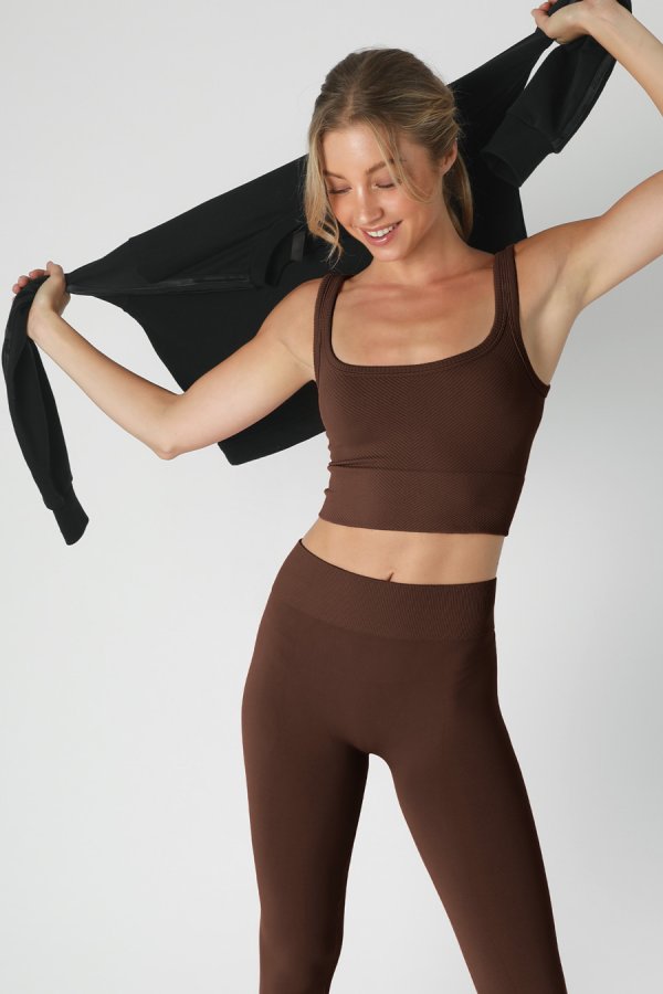 Nikibiki Chevron Ribbed Crop Top