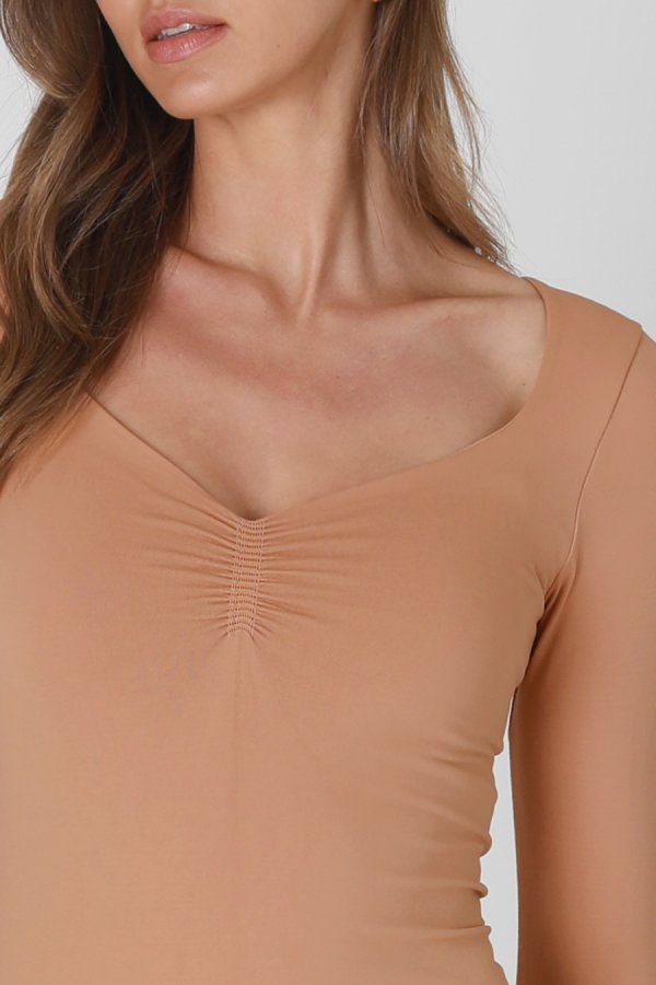 Nikibiki Clean Line Shirred LS Top