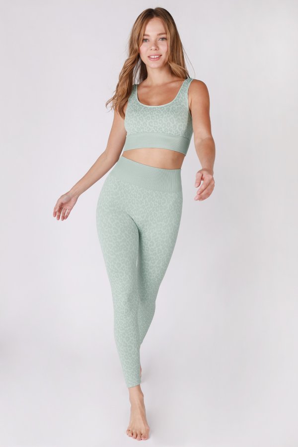 nikibiki Leopard Leggings