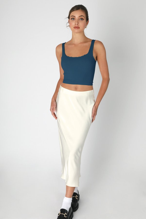 Nikibiki Lettuce Edge Crop Top