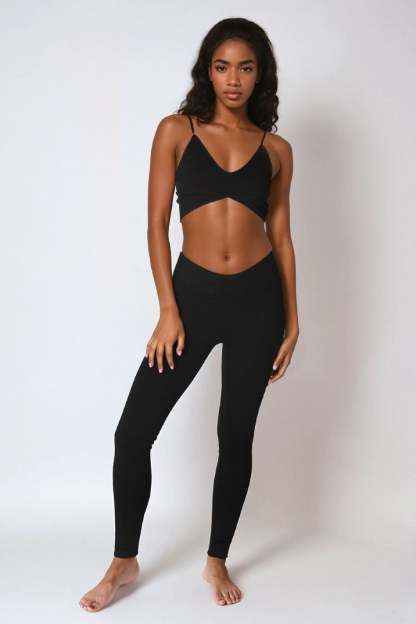 nikibiki Ribbed Crossover Waistband Leggings