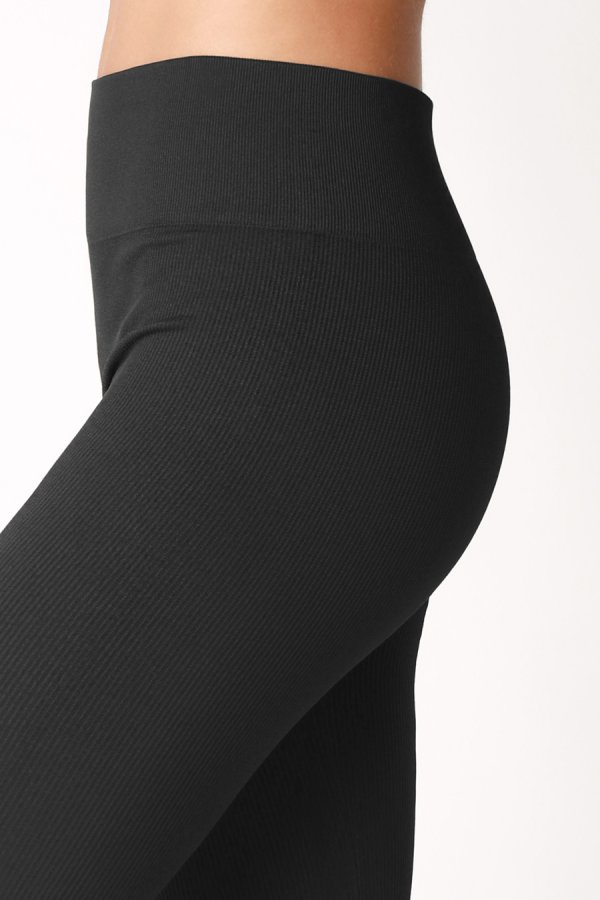 Nikibiki Ribbed Highwaist Leggings