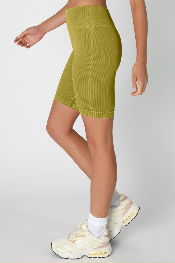 Nikibiki Vintage Ribbed Highwaist Biker Shorts