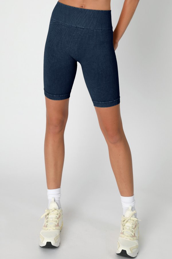 nikibiki Vintage Ribbed Highwaist Biker Shorts