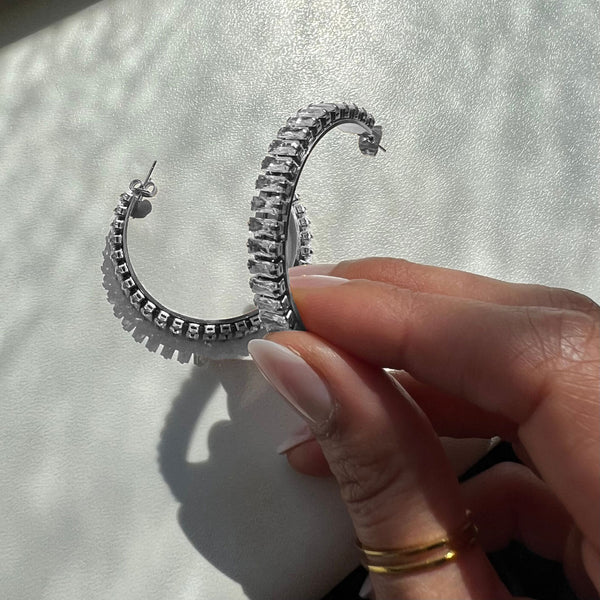 Nikita By Niki Chelsea Statement Hoop Earrings - Silver