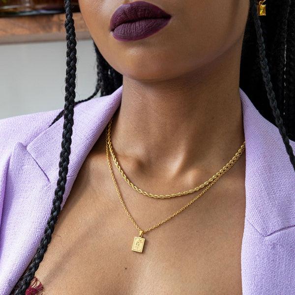 Nikita By Niki I AM A QUEEN - PENDANT NECKLACE - 18K GOLD PLATED