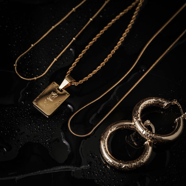 Nikita By Niki I AM REBELLIOUS - ROSE TAG PENDANT NECKLACE - 18K GOLD PLATED