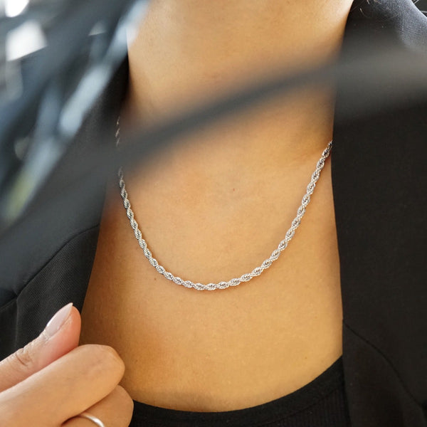 Nikita By Niki Twist Chain Necklace - Silver