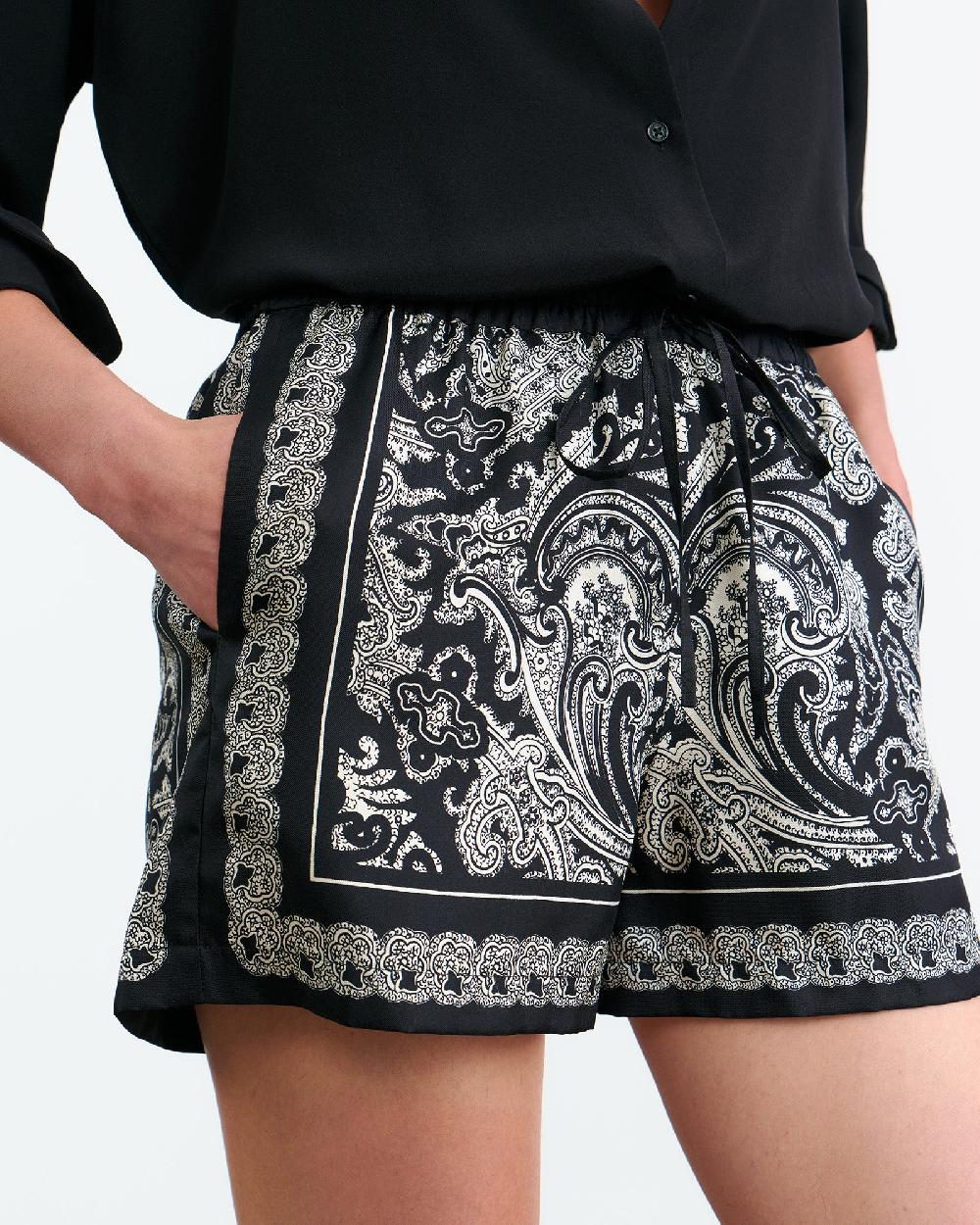 Nili Lotan FRANCES SILK SHORT BLACK/IVORY PAISLEY SCARF