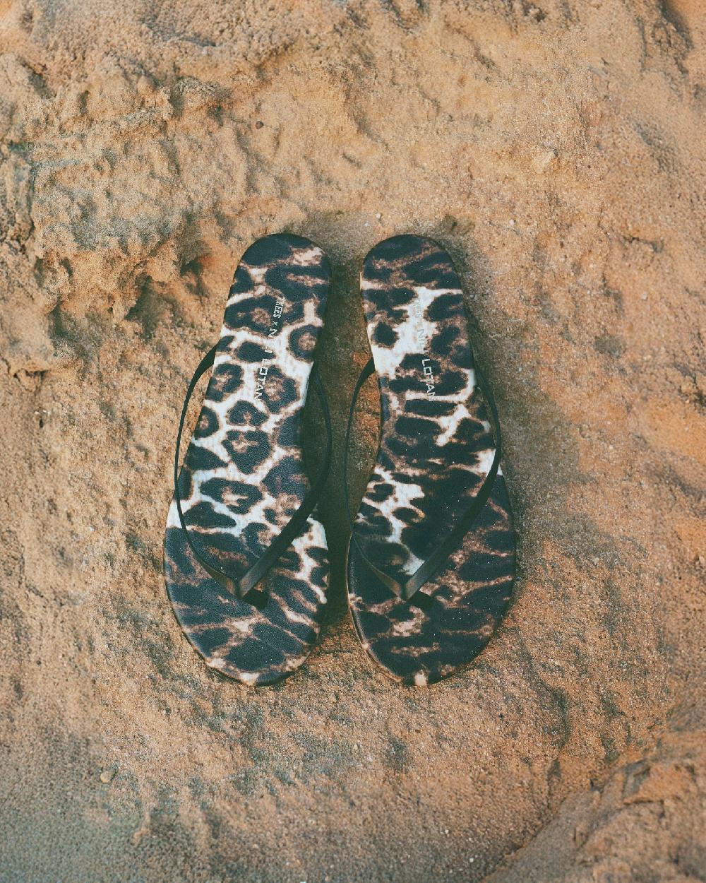Nili Lotan NL X TKEES LEATHER FLIP FLOP VINTAGE LEOPARD PRINT