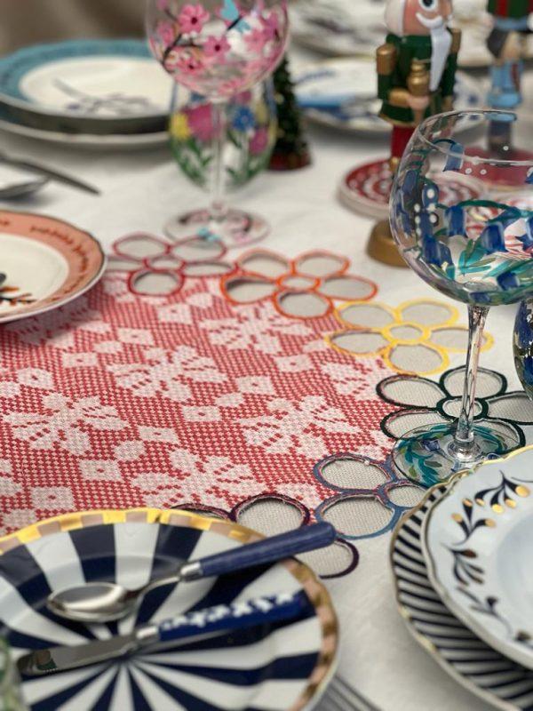 nina leuca Flowers table cloth