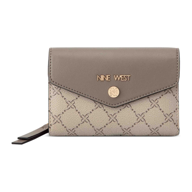 nine west Caireann French Wallet