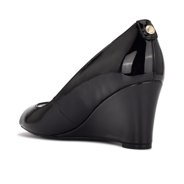 Nine West Cape 9x9 Dress Wedges
