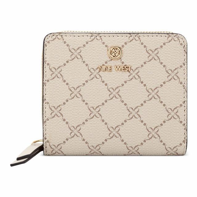 nine west Omyra Chain Phone Crossbody